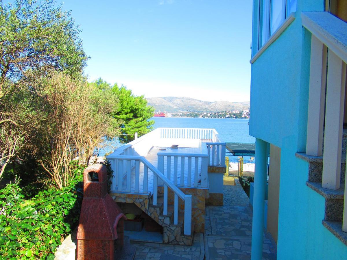 Marcel Apartment Mit Meerblick Trogir Exteriör bild