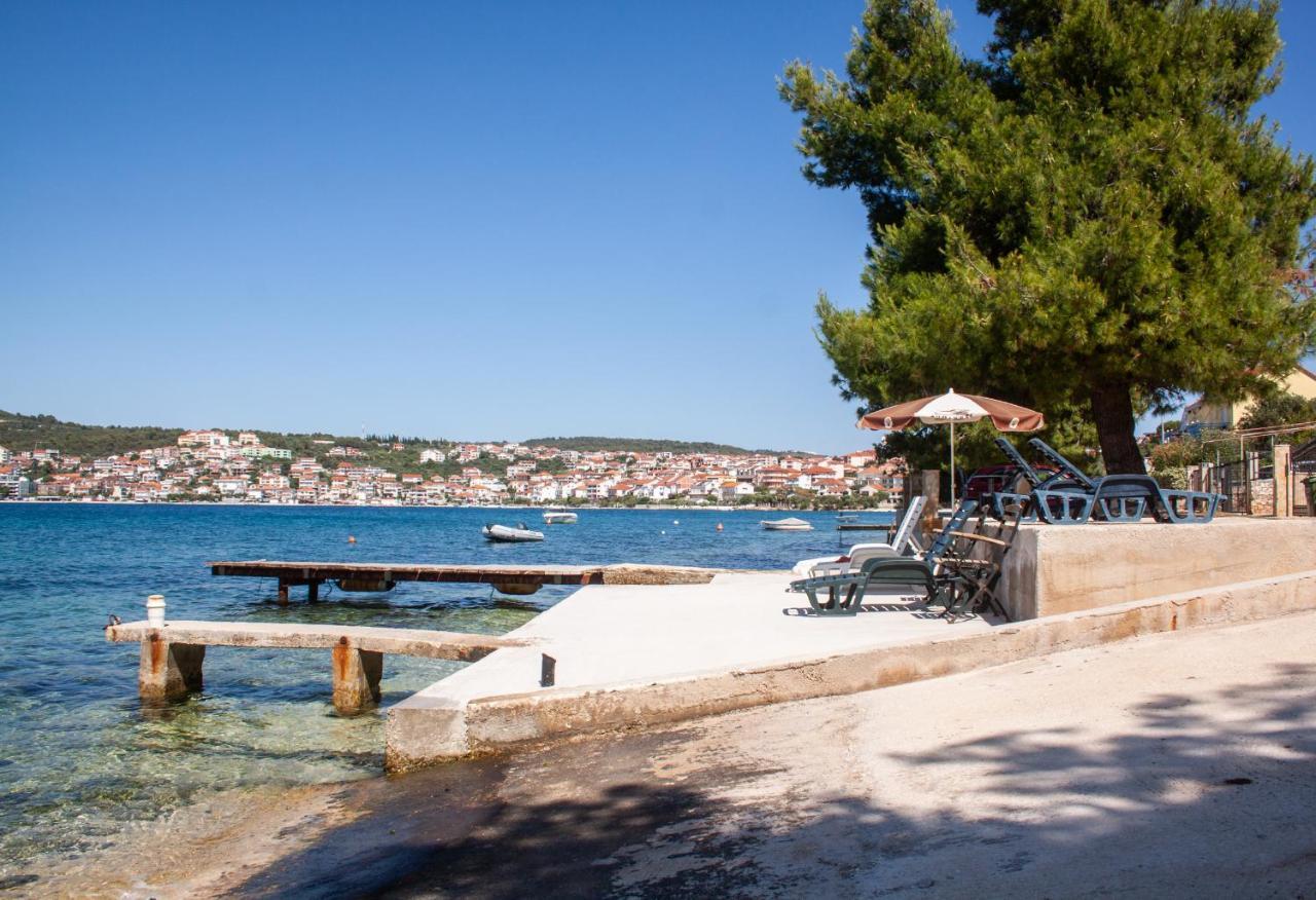 Marcel Apartment Mit Meerblick Trogir Exteriör bild