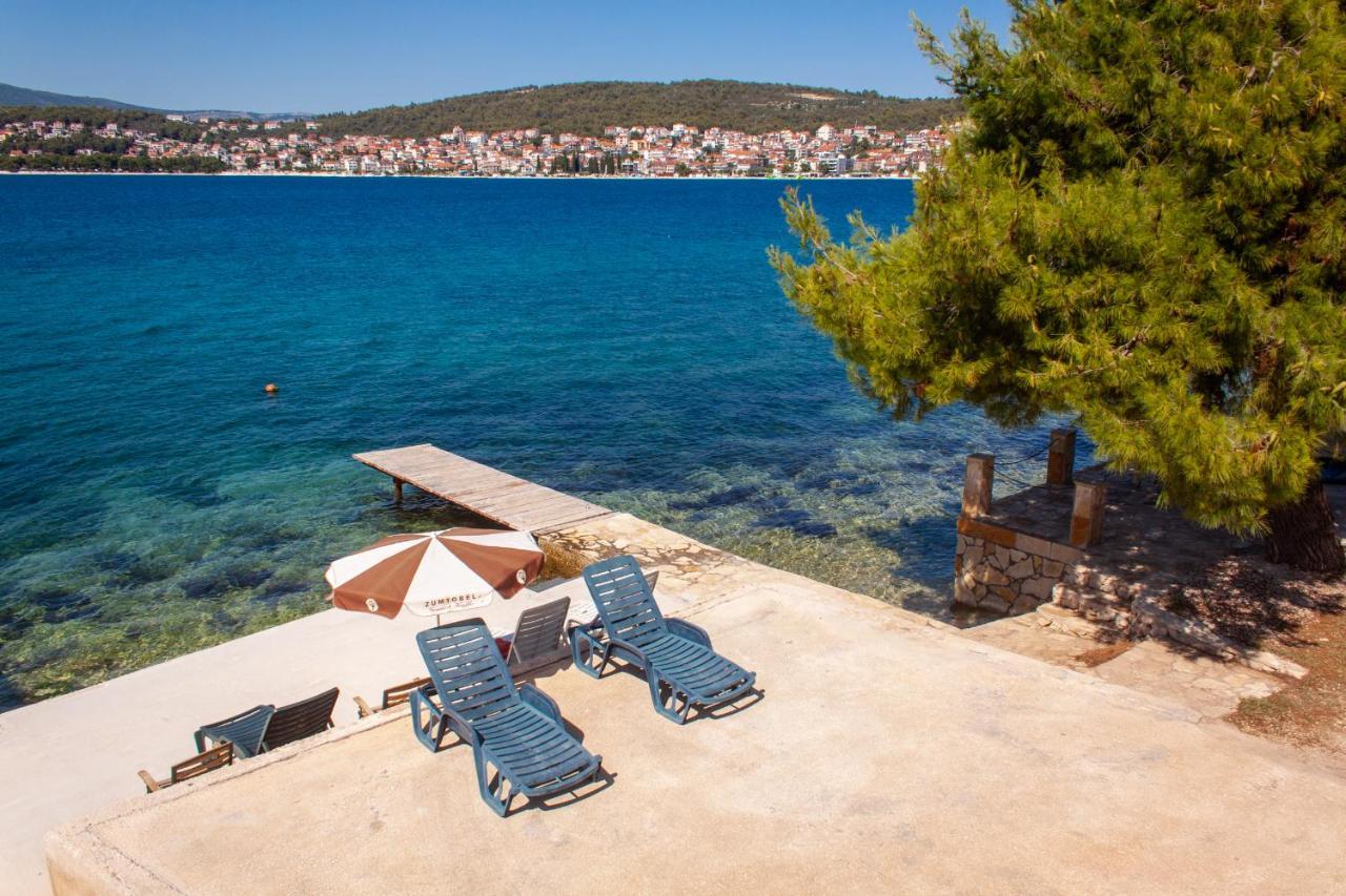 Marcel Apartment Mit Meerblick Trogir Exteriör bild